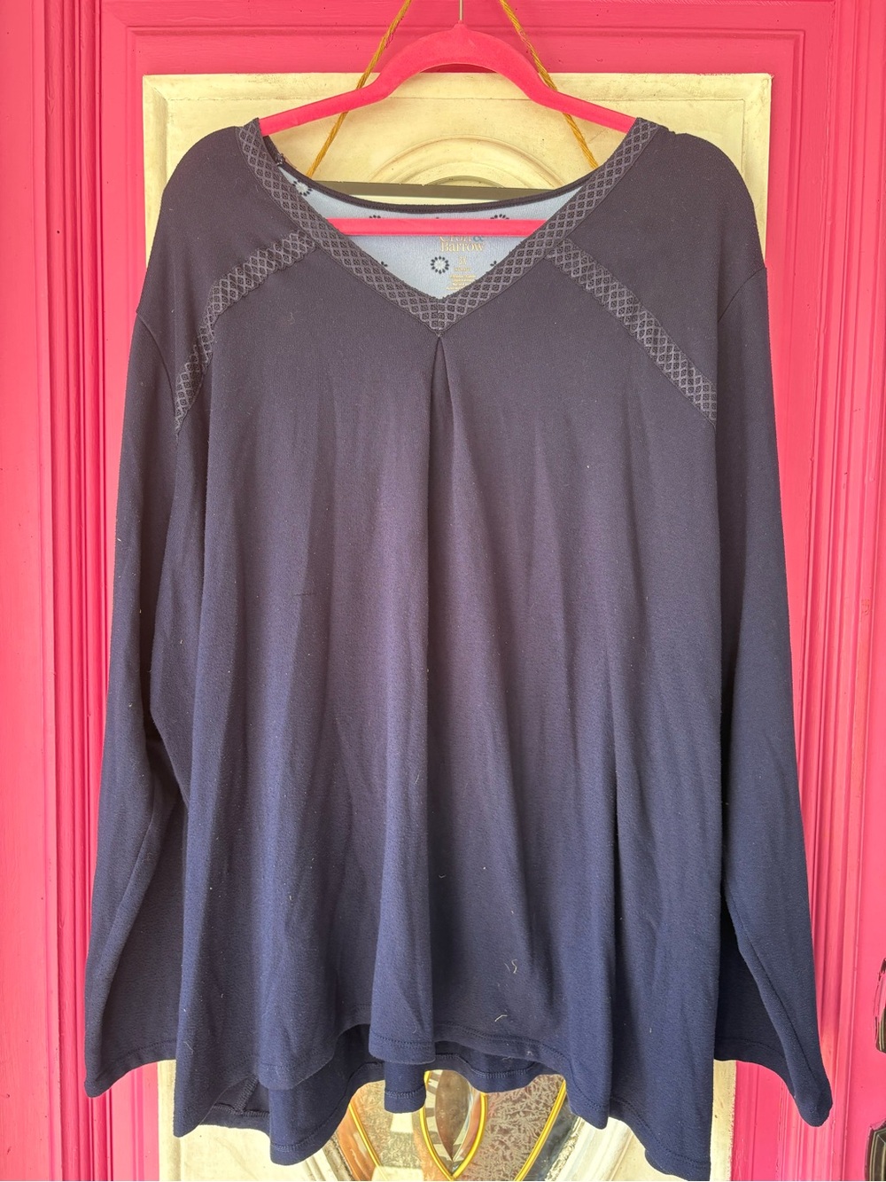 croft & barrow Black V-Neck Long Sleeve Top